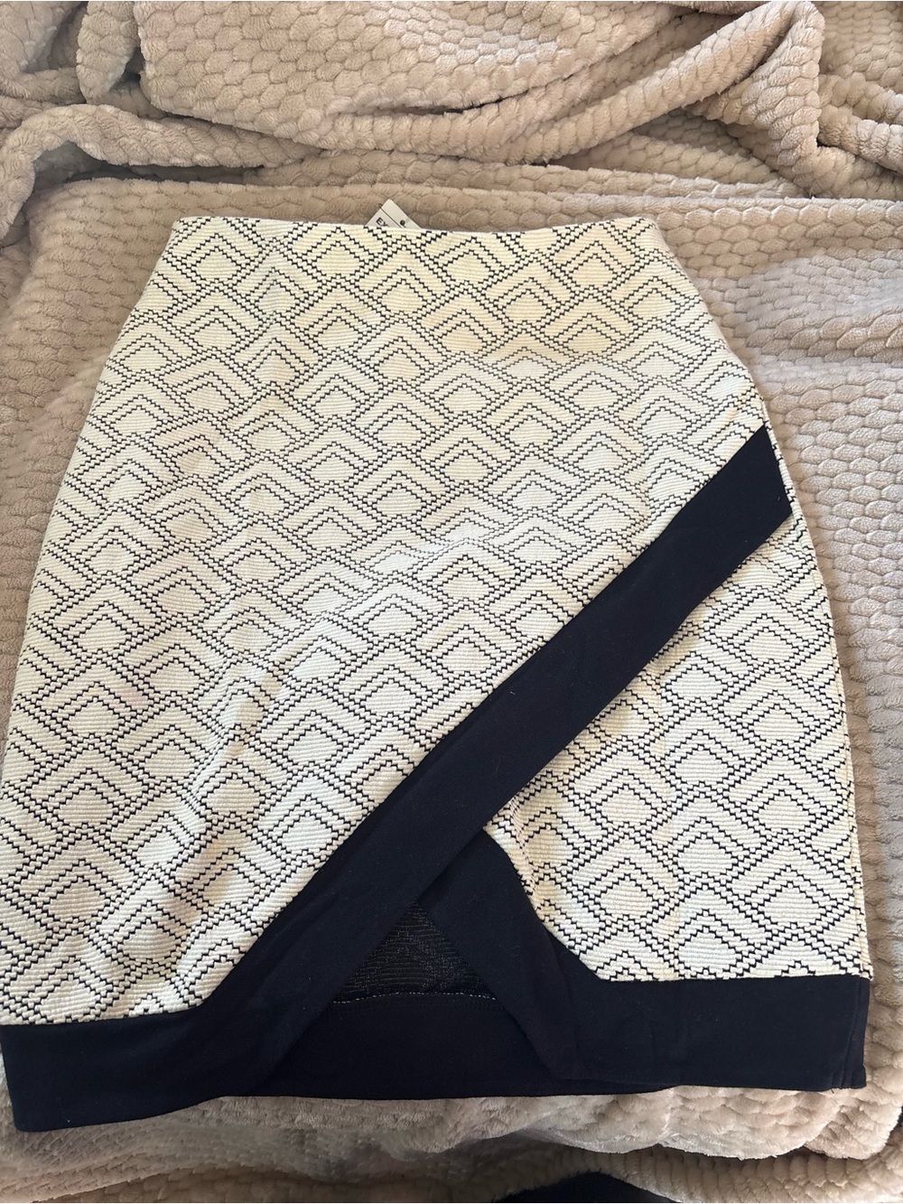 Express Black and Cream Geometric Pencil Skirt